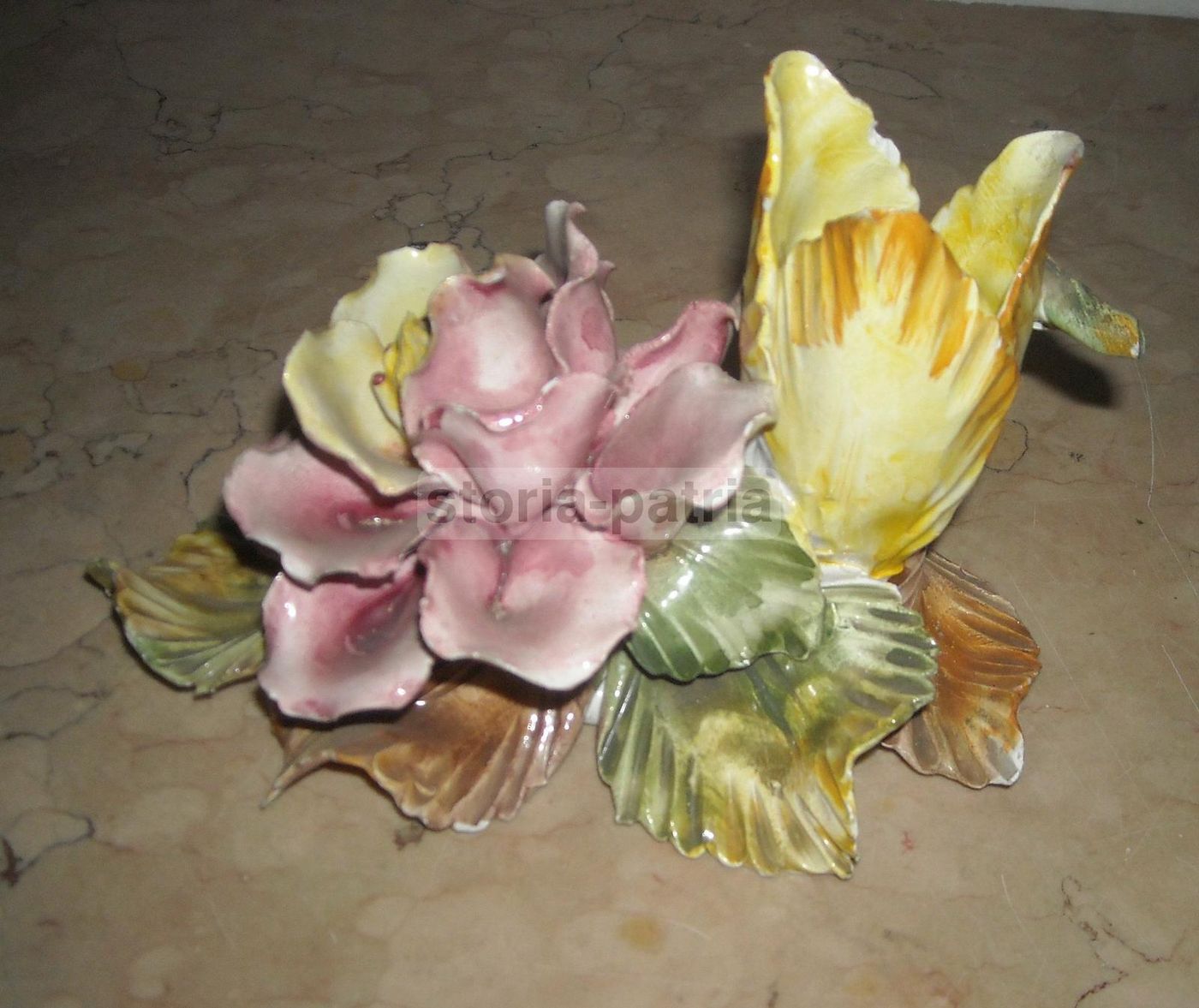 Lampada Bugia In Ceramica Policroma Con Decorazione Floreale, Anni '50