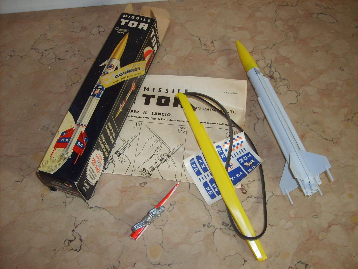 Giocattolo Missile Spaziale Quercetti 1962 Con Astronauta