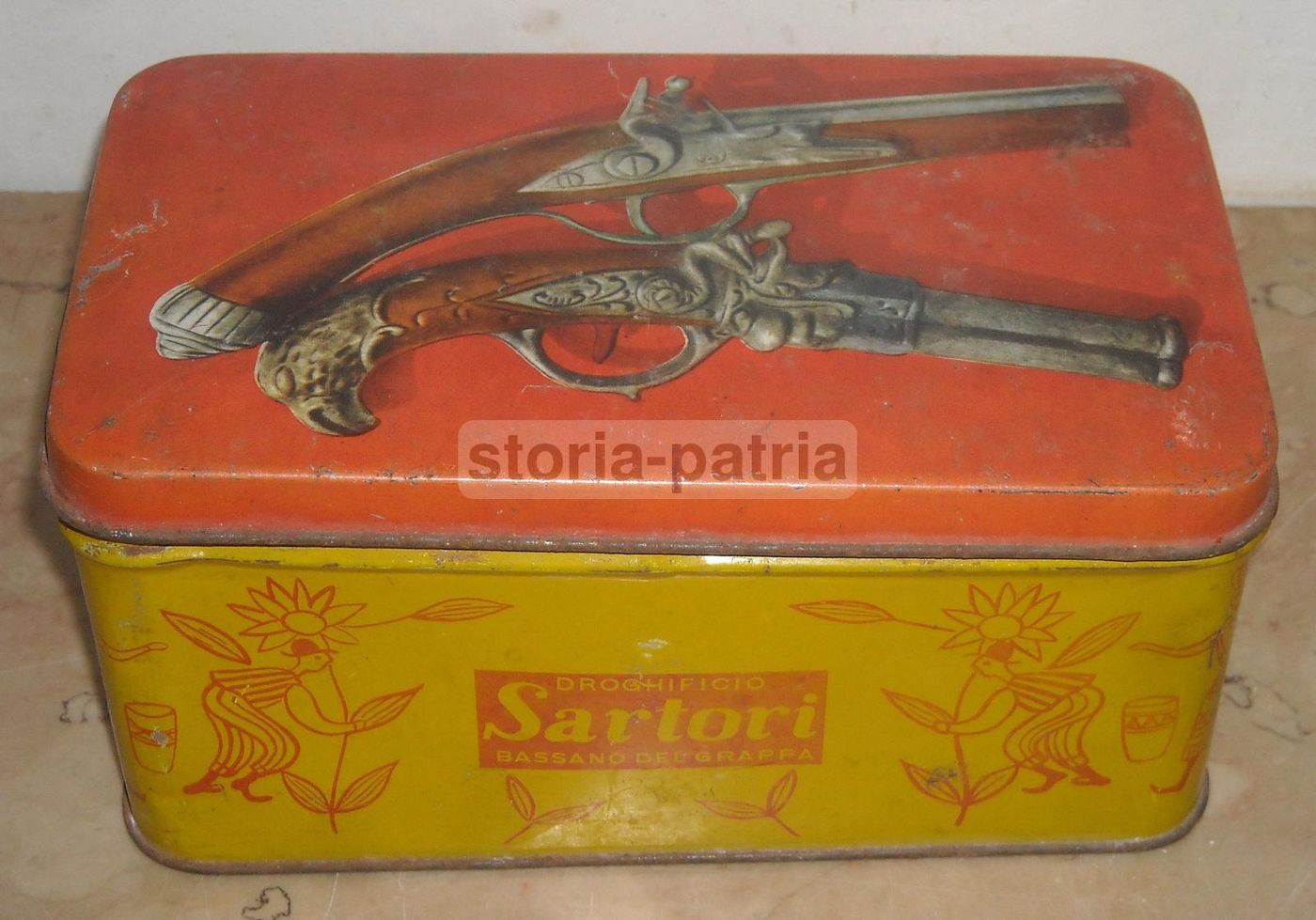 Scatola Pubblicitaria Droghificio Sartori Bassano Del Grappa