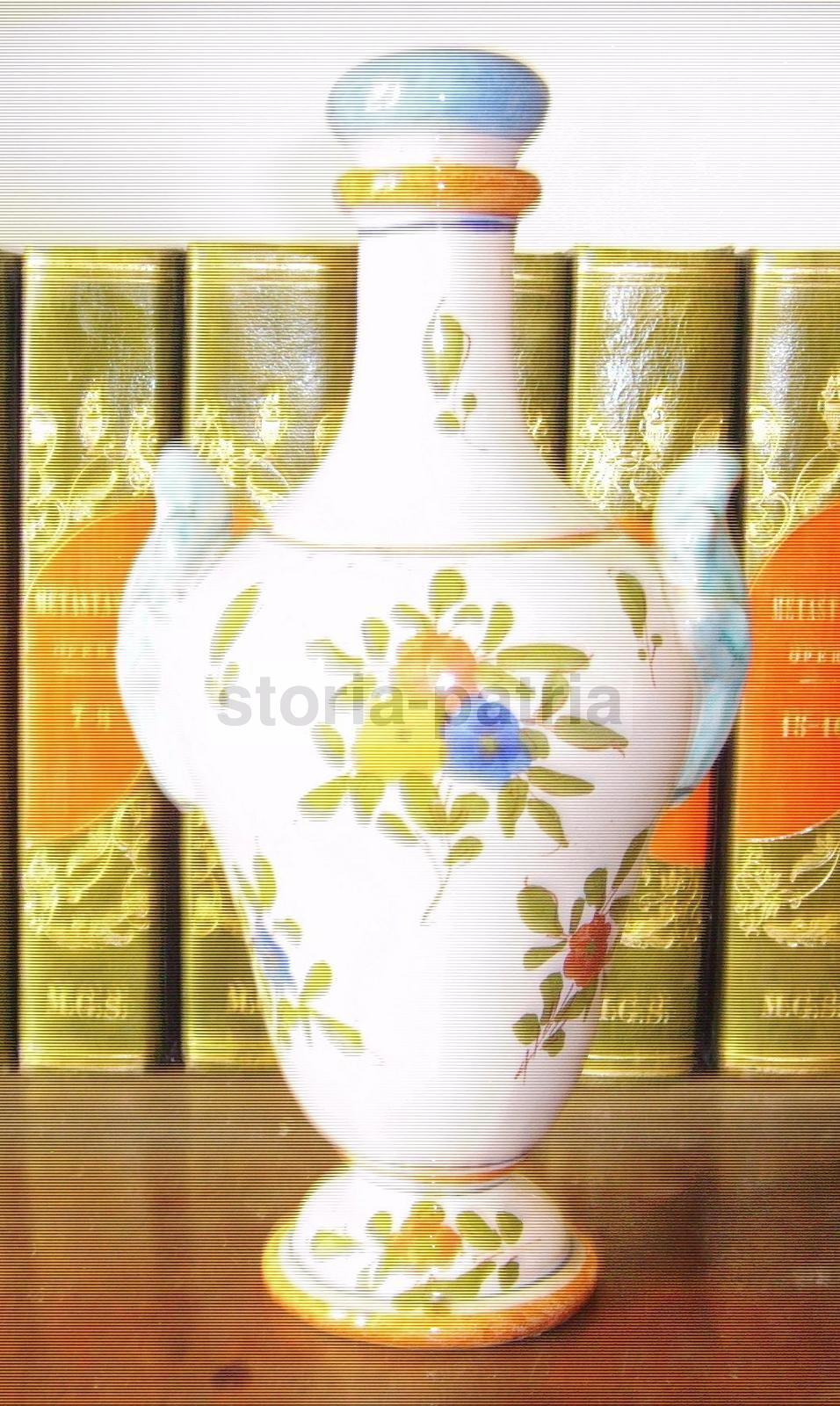 Bottiglia In Ceramica Di Faenza Luxardo Con Decoro Floreale, XX Secolo