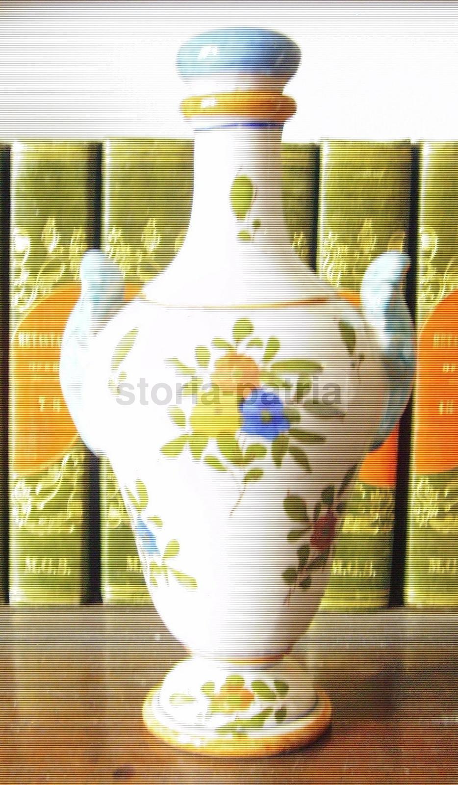 Bottiglia In Ceramica Di Faenza Luxardo Con Decoro Floreale, XX Secolo