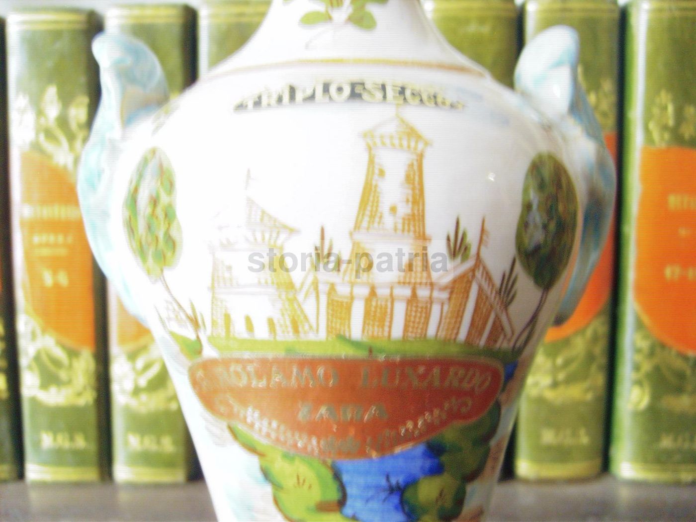 Bottiglia In Ceramica Di Faenza Luxardo Con Decoro Floreale, XX Secolo