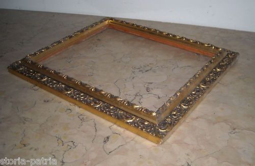 Cornice Dorata Decorata, Epoca Metà '900, 38x33 Cm, Legno E Pastiglia