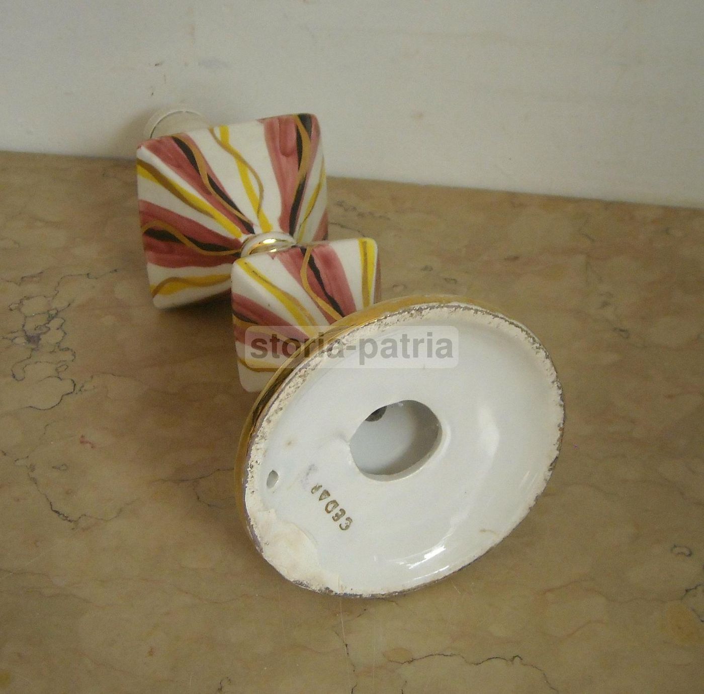 Lampada d'Epoca In Ceramica Policroma Con Dorature Cedap Anni 50 60