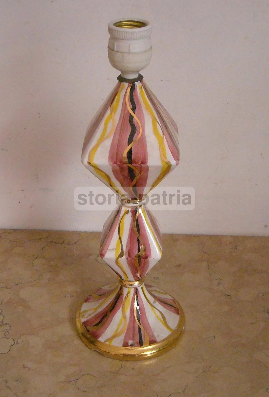 Lampada d'epoca in Ceramica Policroma con Dorature Cedap Anni 50 60