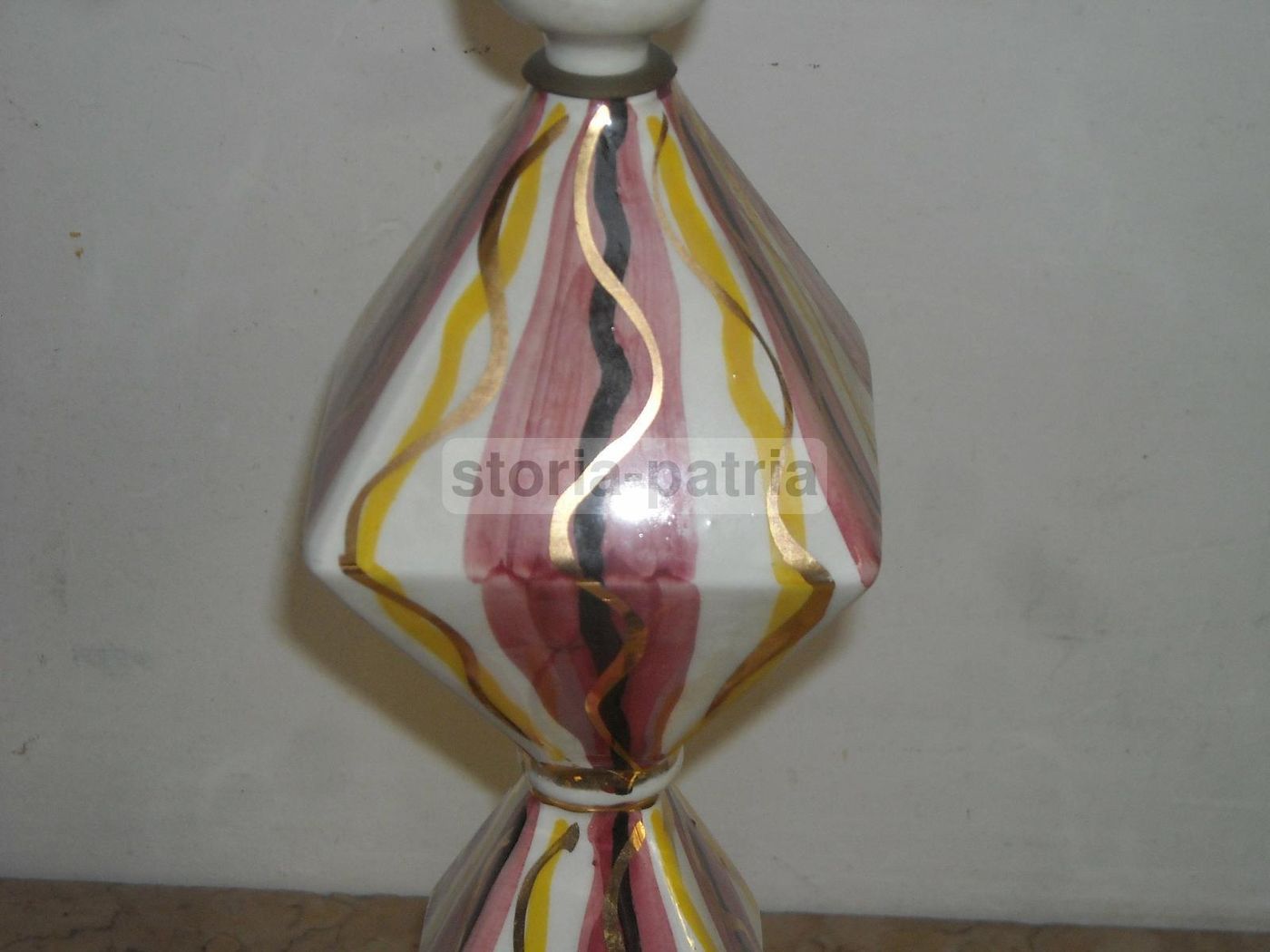Lampada d'Epoca In Ceramica Policroma Con Dorature Cedap Anni 50 60