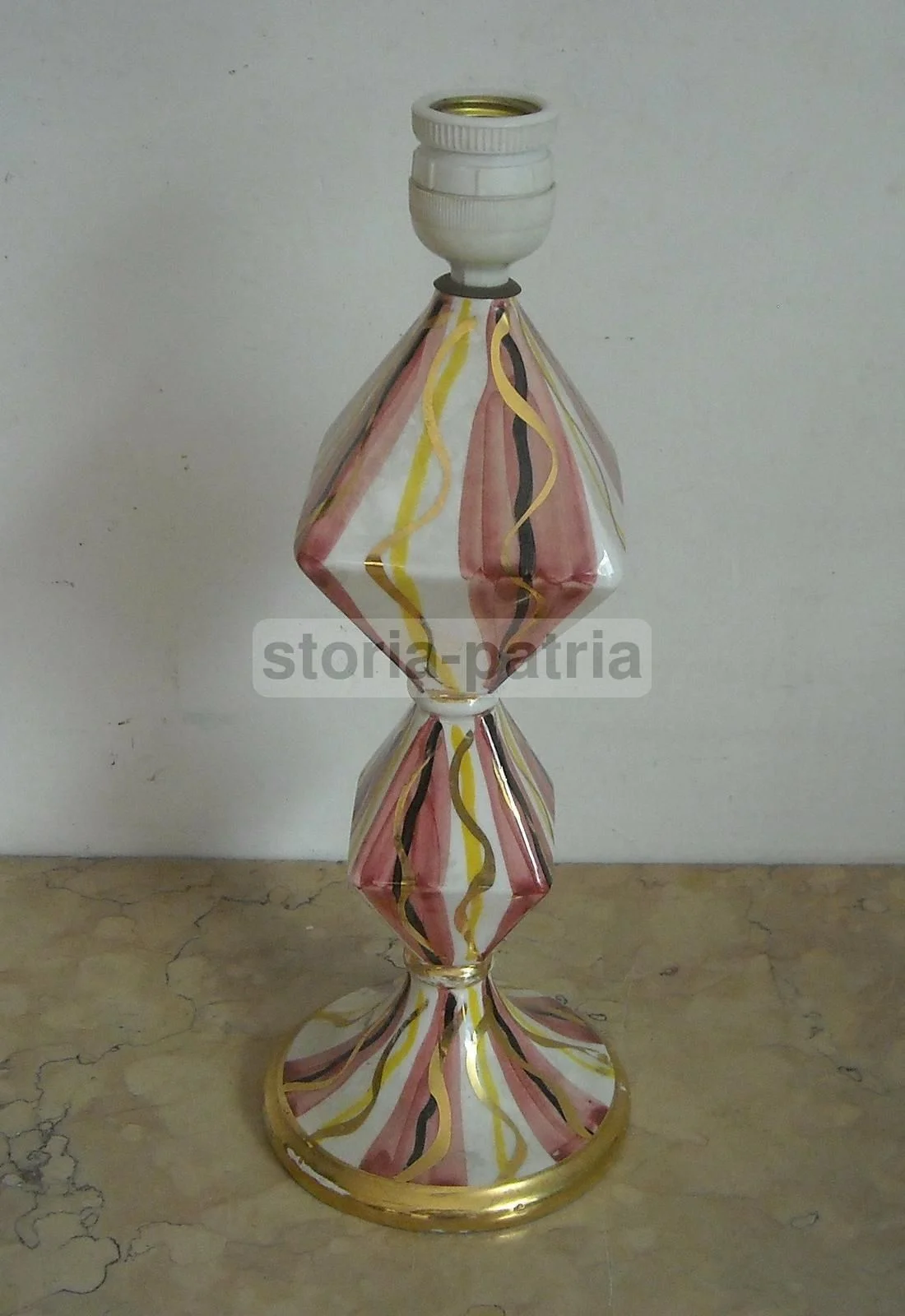 Lampada d'epoca in Ceramica Policroma con Dorature Cedap Anni 50 60