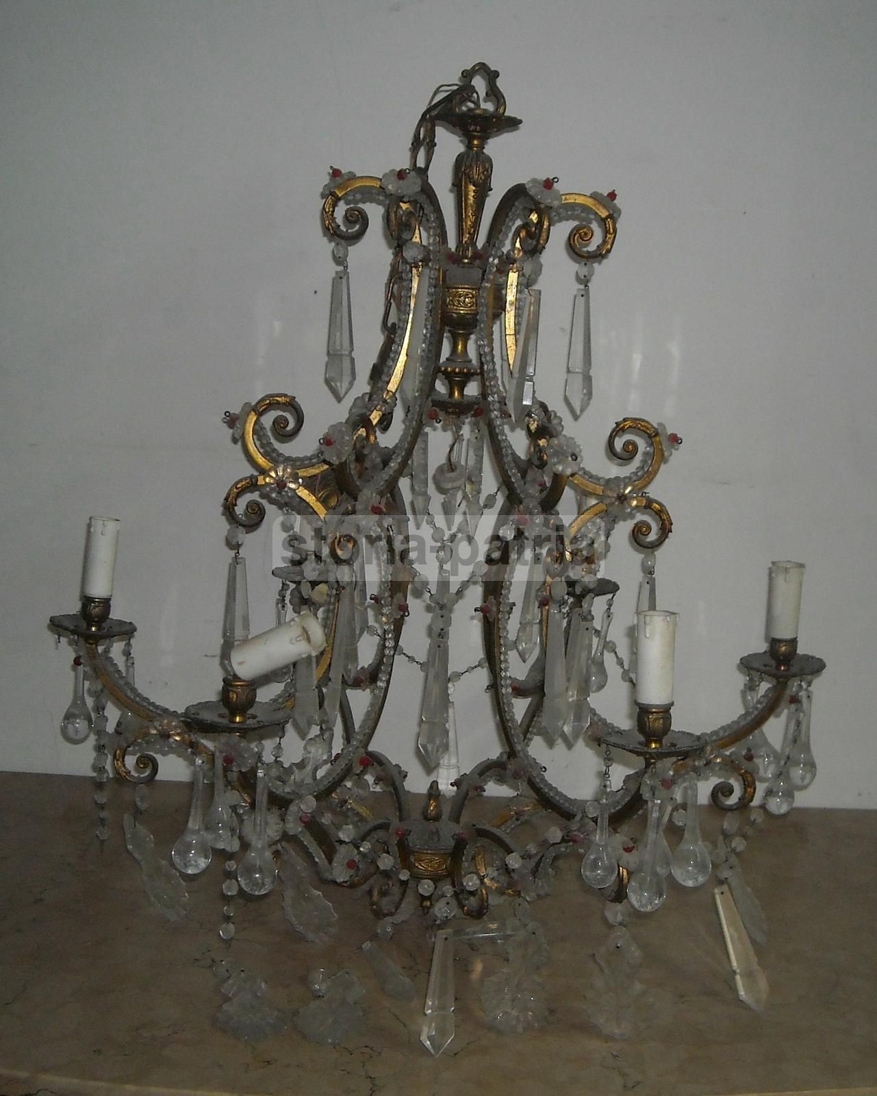 Lampadario Antico In Ottone Dorato Con Pendenti In Vetro, Metà XIX Secolo