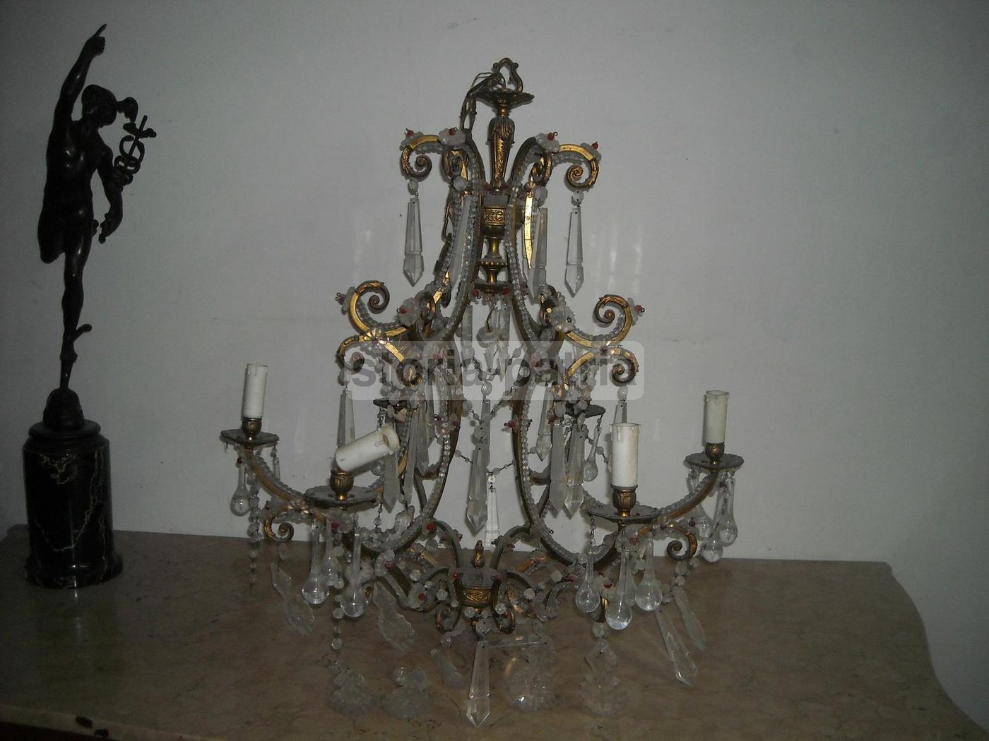 Lampadario Antico In Ottone Dorato Con Pendenti In Vetro, Metà XIX Secolo