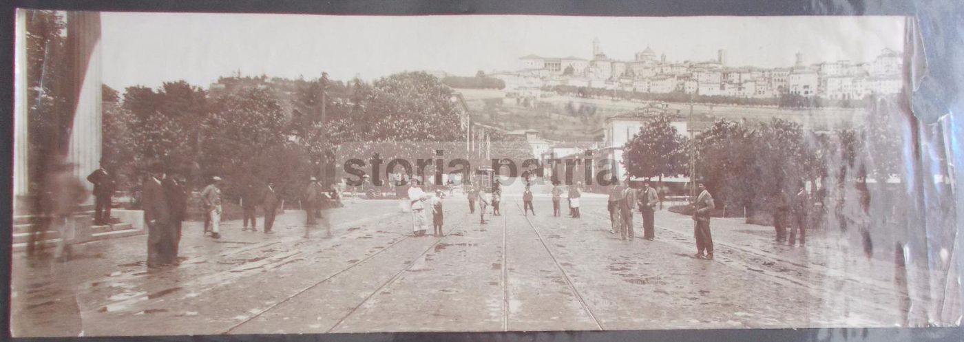 Bergamo: Antica Fotografia Originale Con Tram E Ferrovia Del Fotografo Solza