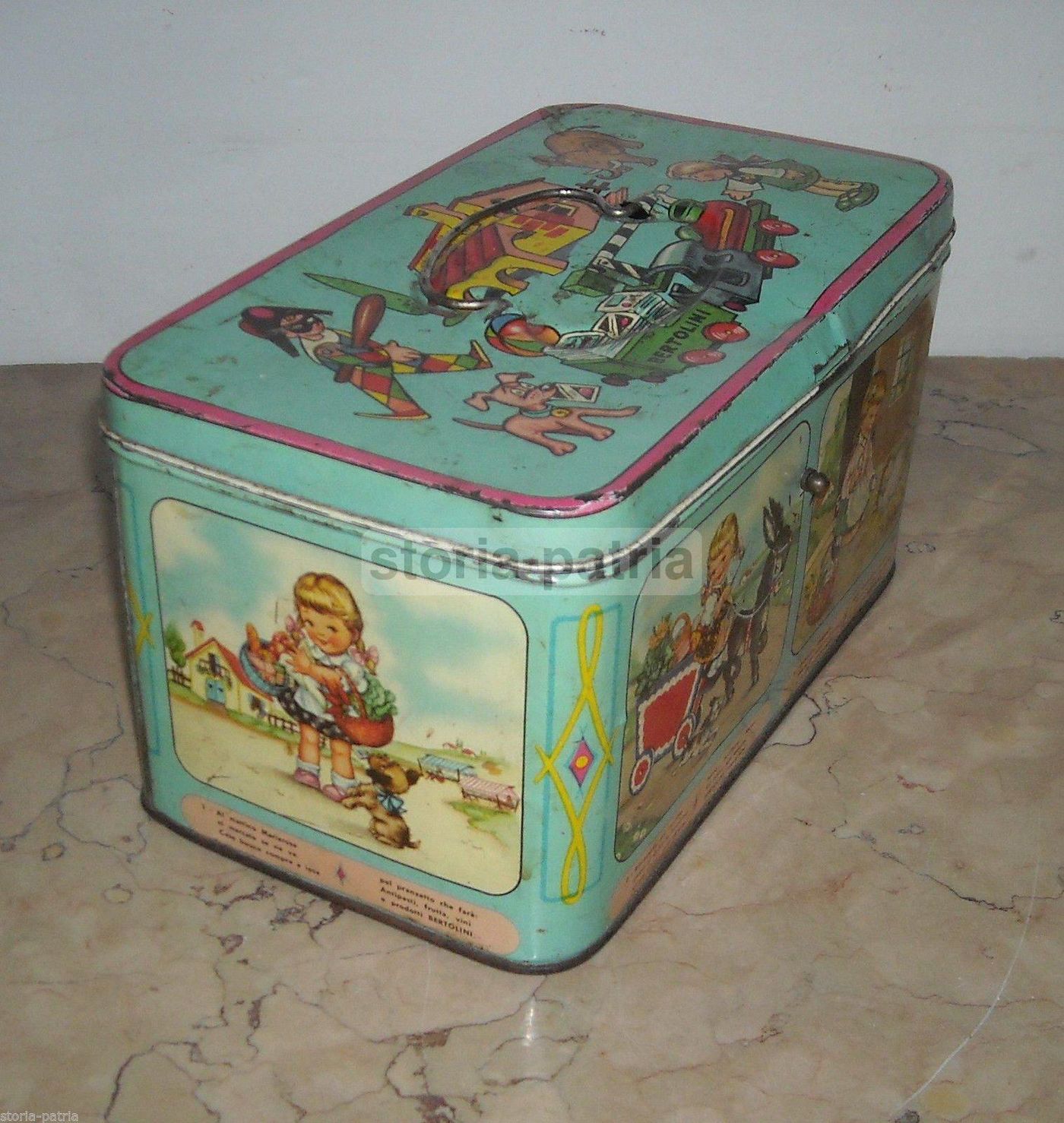 Scatola In Latta Bertolini Con Arlecchino E Mariarosa, Anni '50