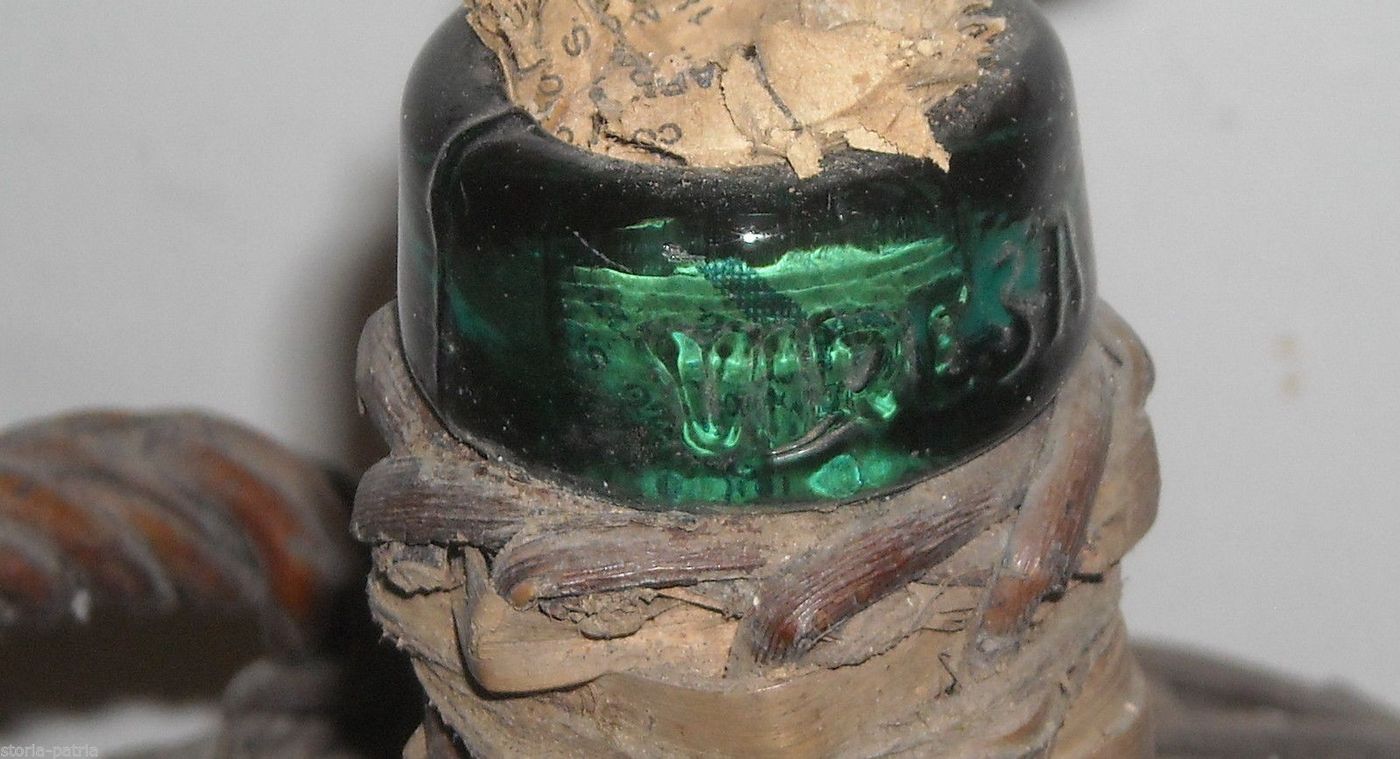 Bottiglia Viresa In Vetro Verde Impagliata, Anni '20 '30