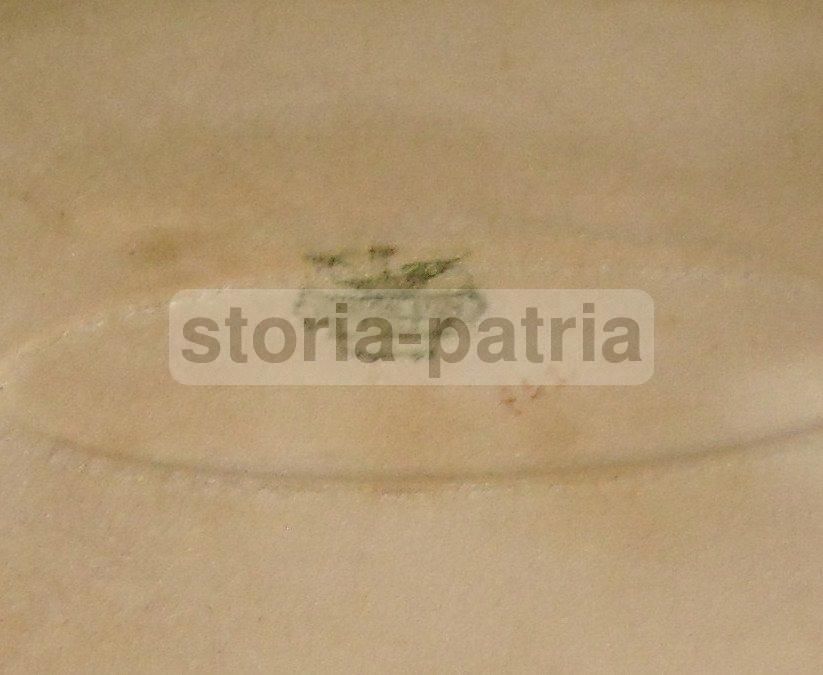 Piatto Ovale In Ceramica Verbanum, Decorazioni Floreali Policrome, XIX Secolo