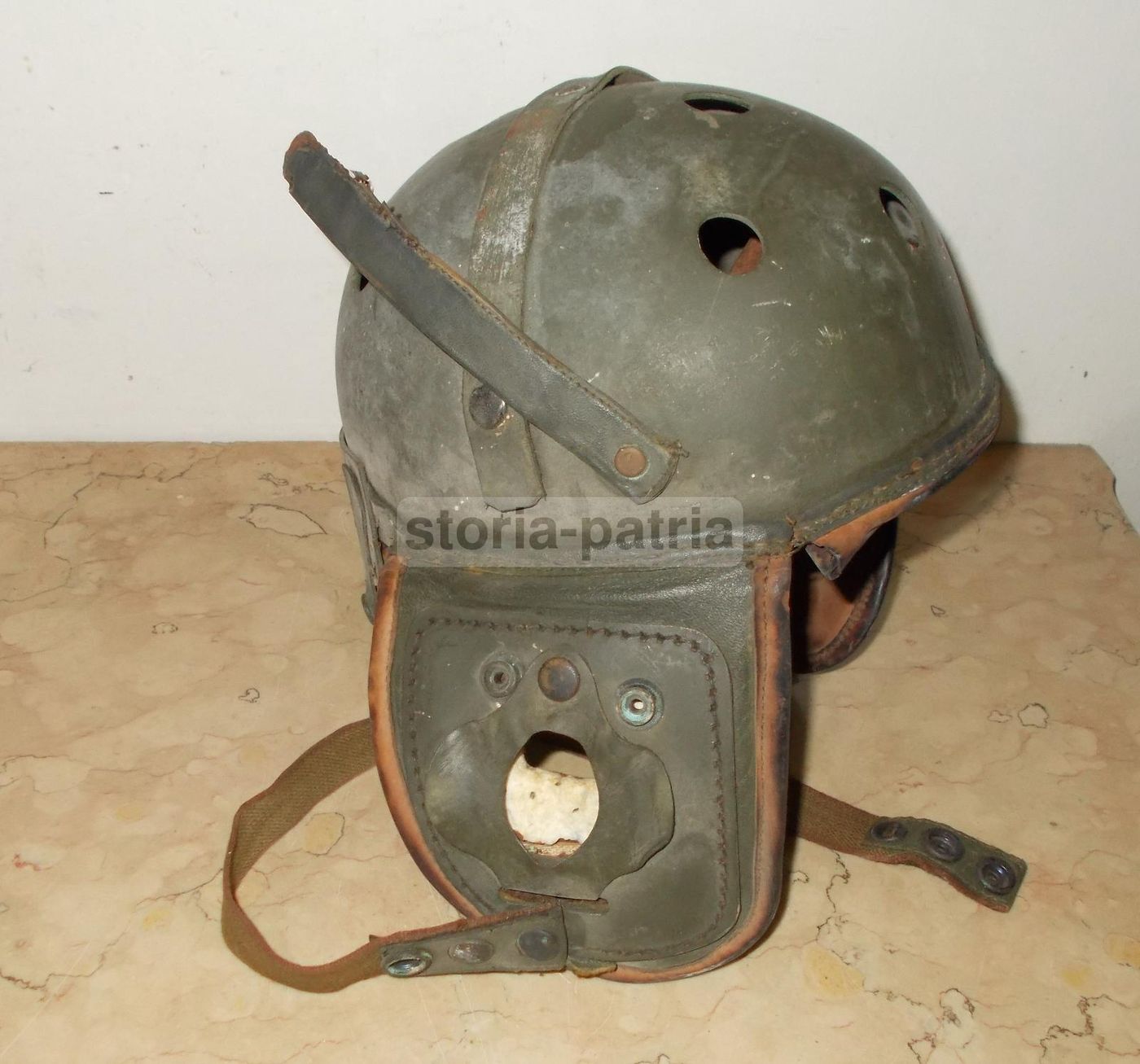 Antico Casco Militare Grigio Verde, Anni 1920 1930