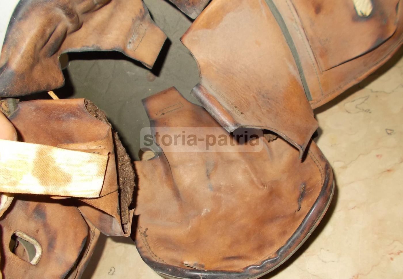 Antico Casco Militare Grigio Verde, Anni 1920 1930