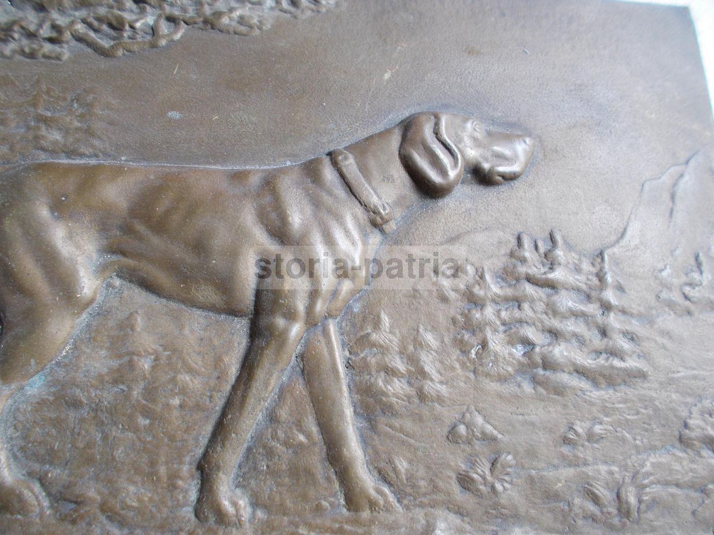 Pannello In Bronzo Con Cane Da Caccia, Primo Novecento, Scultura Decorativa
