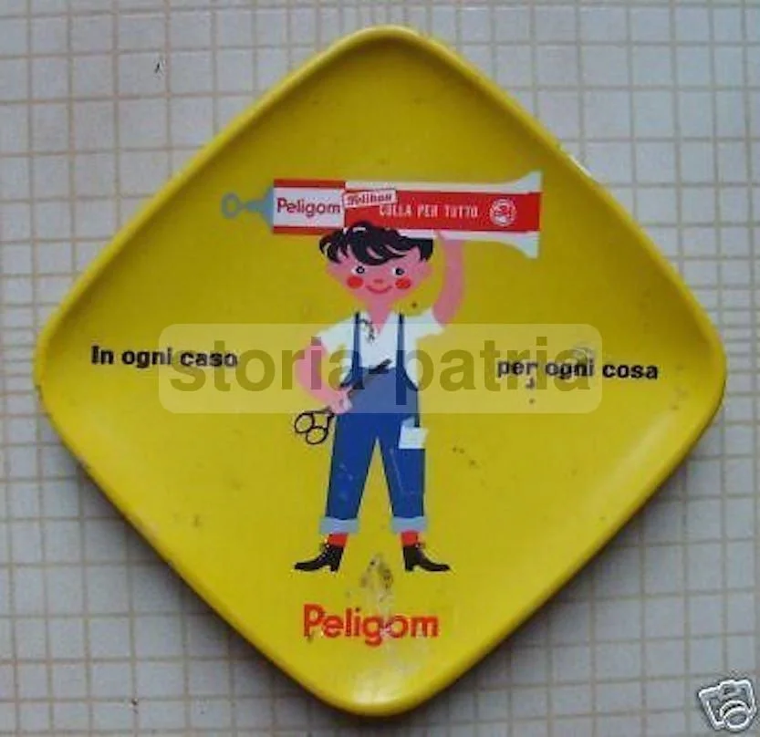 Pelikan Peligom Advertising Ashtray, Vintage 1960s
