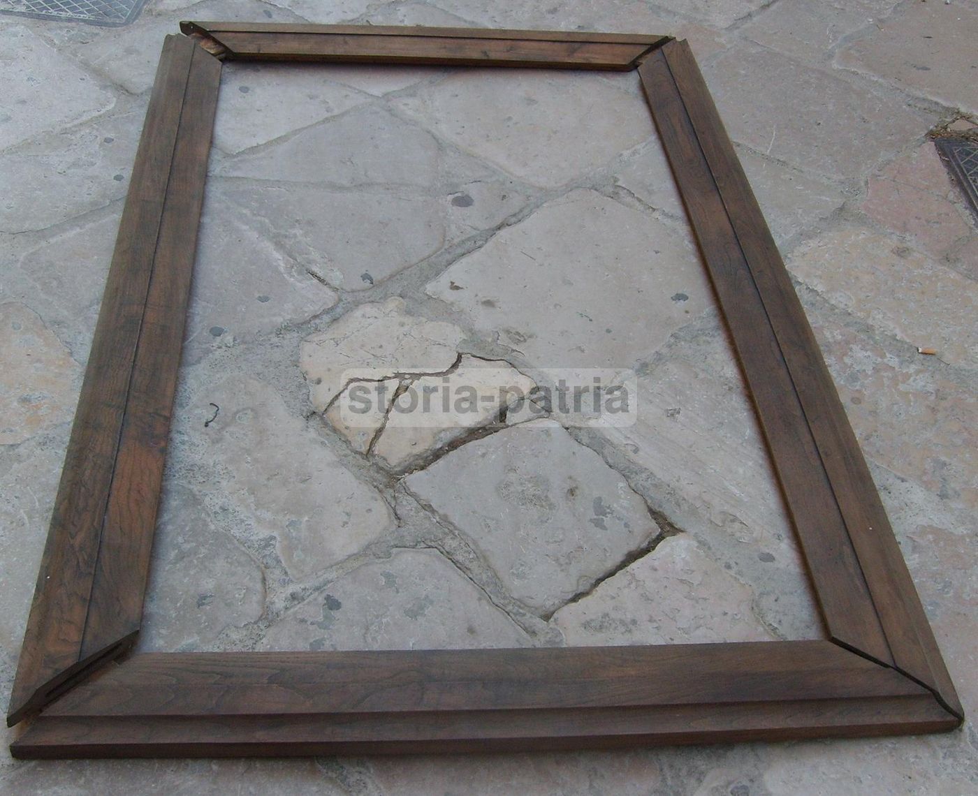 Cornice Antica In Legno Massello Per Grandi Dipinti E Specchi (212x132 Cm)