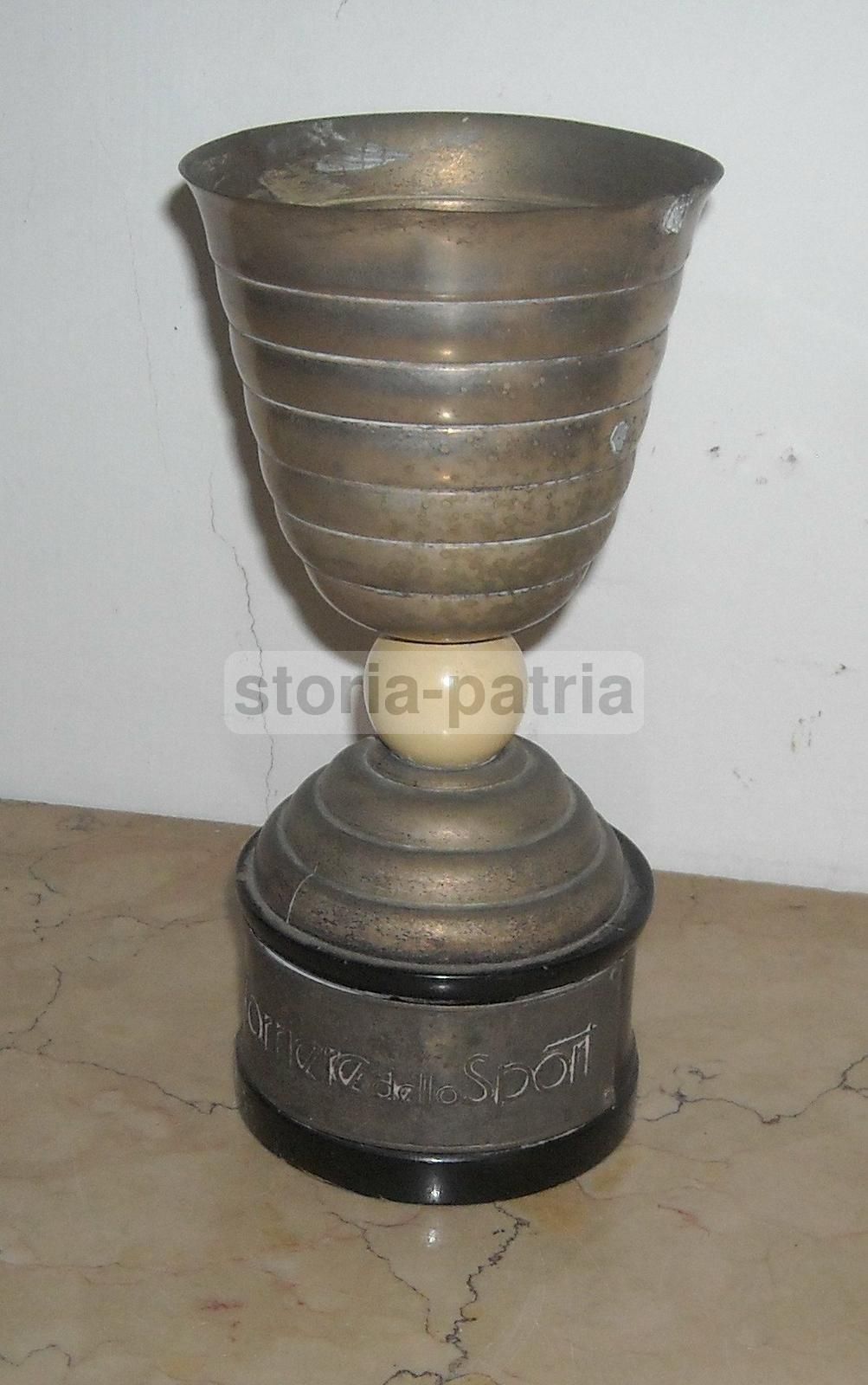 Coppa Trofeo "Corriere Dello Sport" In Metallo Argentato