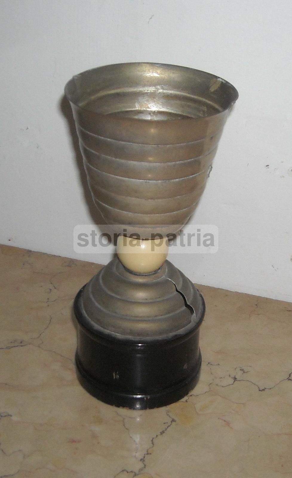 Coppa Trofeo "Corriere Dello Sport" In Metallo Argentato