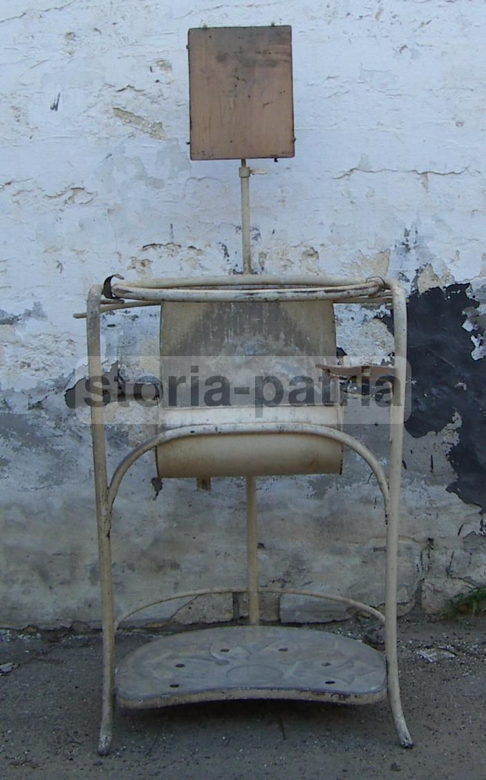 Antico Lavabo In Ferro Stile Liberty, Primi '900
