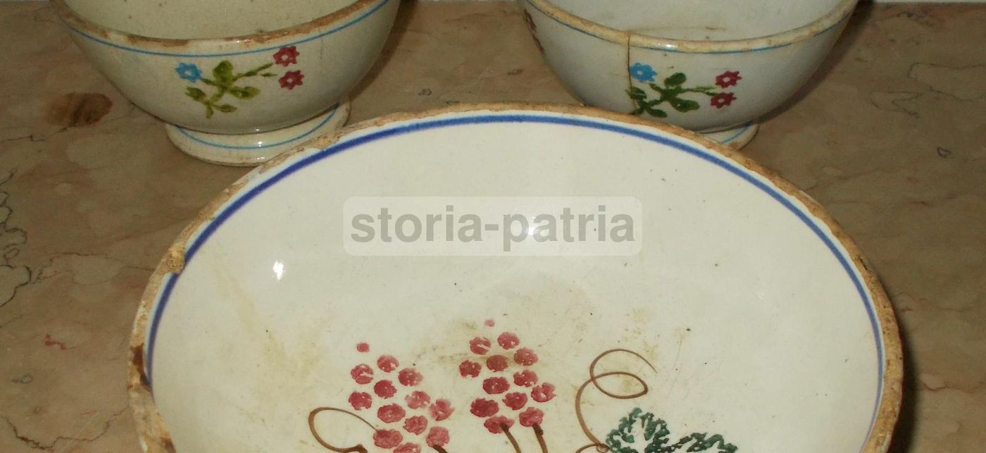 Tre Ceramiche Antiche Vedova Besio: Tazze E Scodella Con Decori Floreali