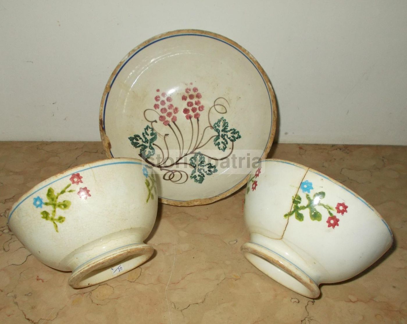 Tre Ceramiche Antiche Vedova Besio: Tazze E Scodella Con Decori Floreali
