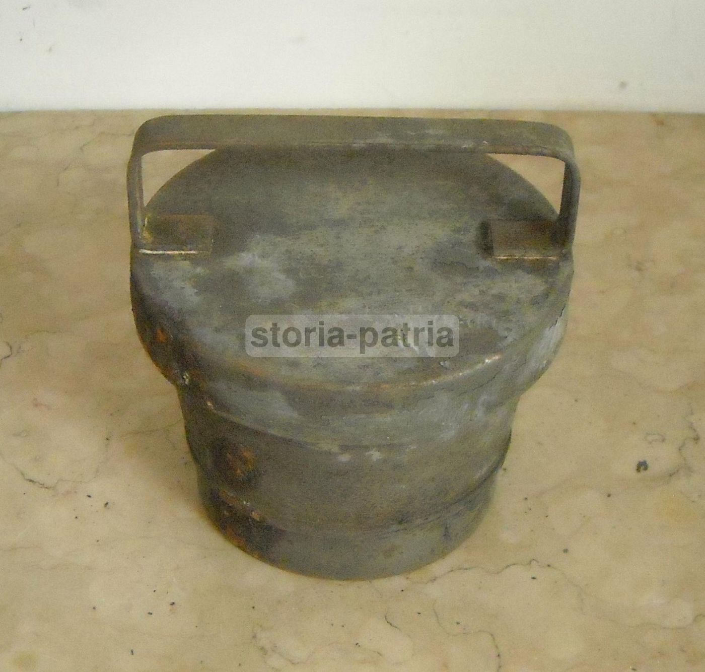 Antico Utensile Per Pasticceria In Metallo Con Coperchio, Primo '900