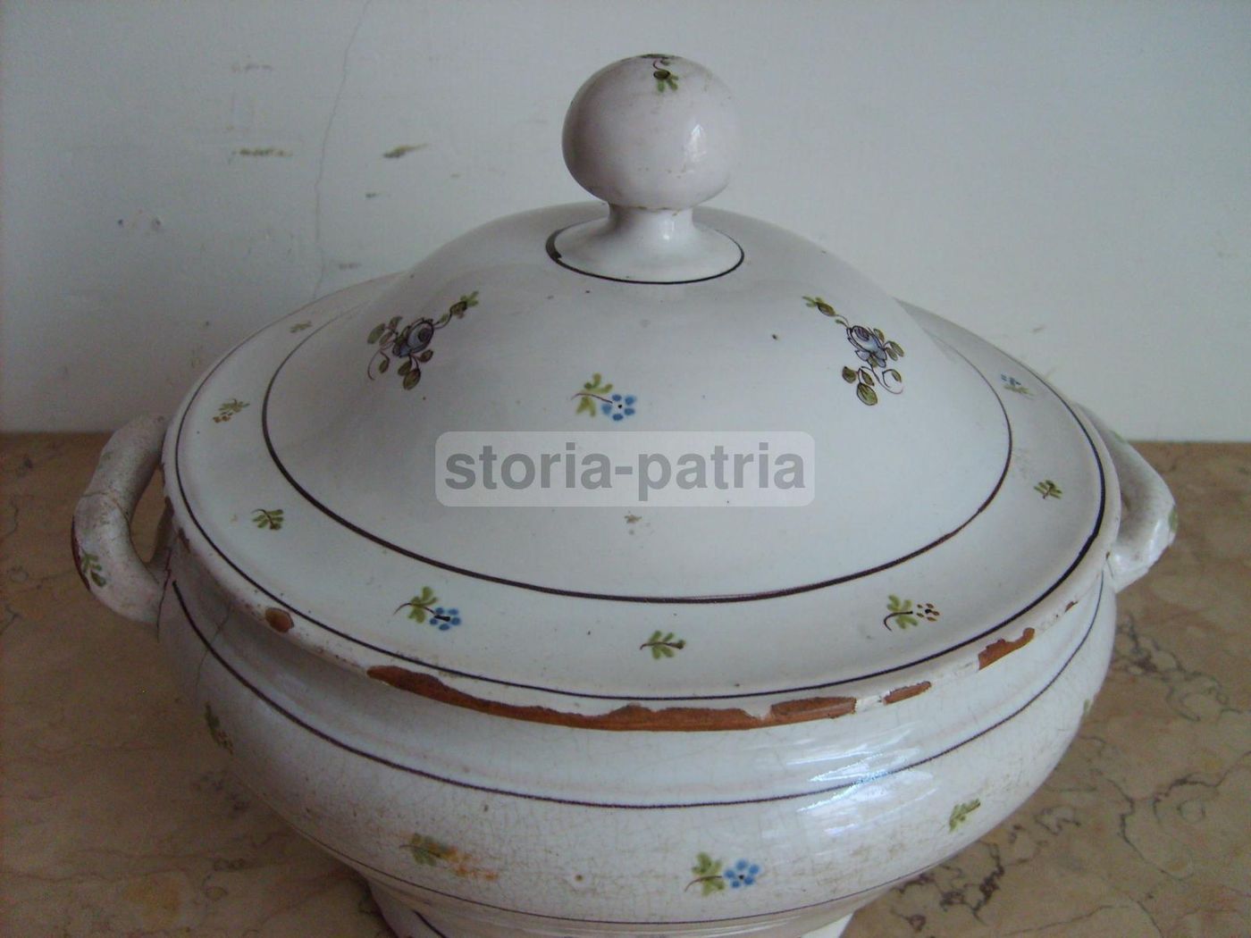 Antica Zuppiera In Ceramica, Metà XIX Secolo, Decoro Floreale
