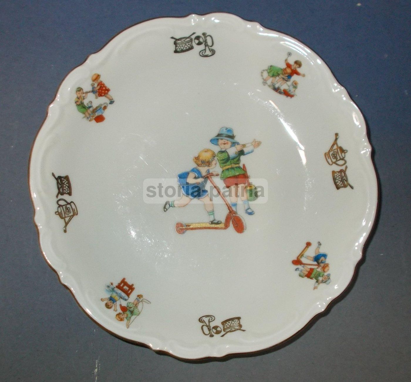 Piatto In Porcellana Per Bambini Con Decori Fumettistici, Bavaria, Anni 50