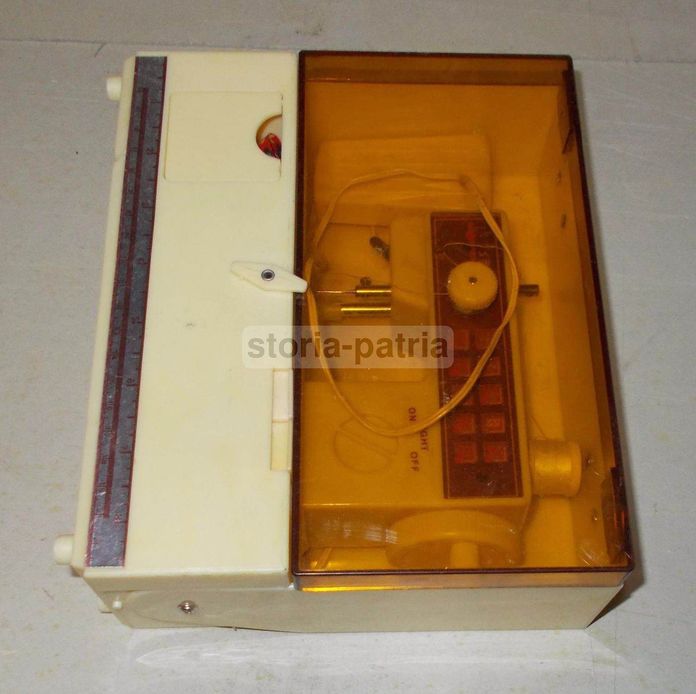 Macchina Da Cucire Portatile Vintage Anni 60 70 Made In Hong Kong