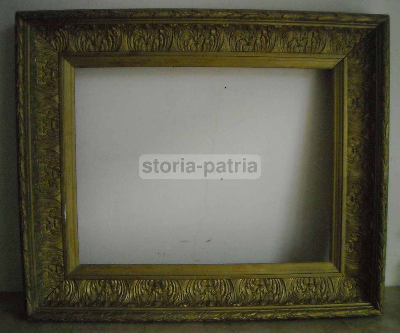 Cornice Antica Dorata Fine '800 Con Decorazioni Vegetali (79x66 Cm)