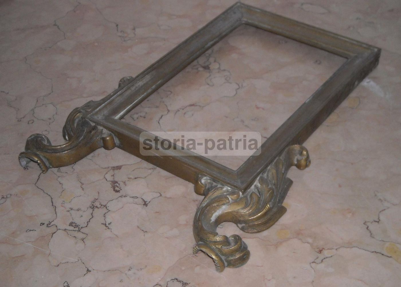 Antica Cornice Decorativa In Ottone O Bronzo Del XIX Secolo