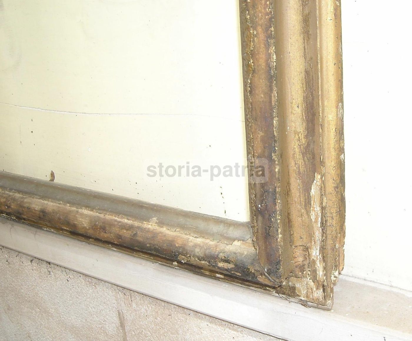Cornice Antica Decorativa Dorata Del Settecento Per Dipinti E Opere
