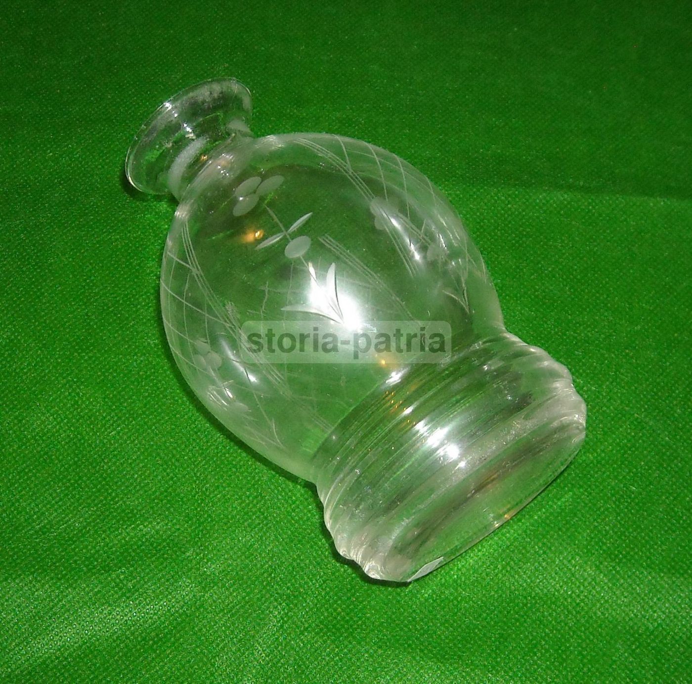 Bottiglia In Vetro Inciso Con Decorazioni Floreali, Murano, Anni '30 '50