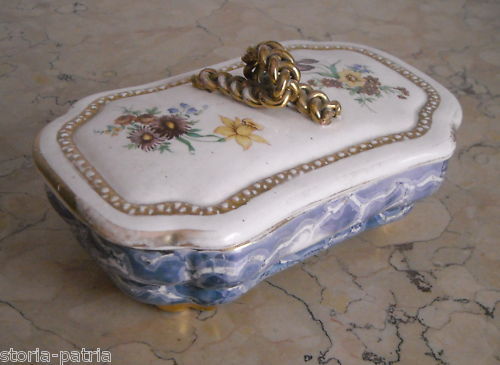 Cofanetto In Ceramica Decorata A Motivi Floreali, Anni '50, Manifattura Italiana