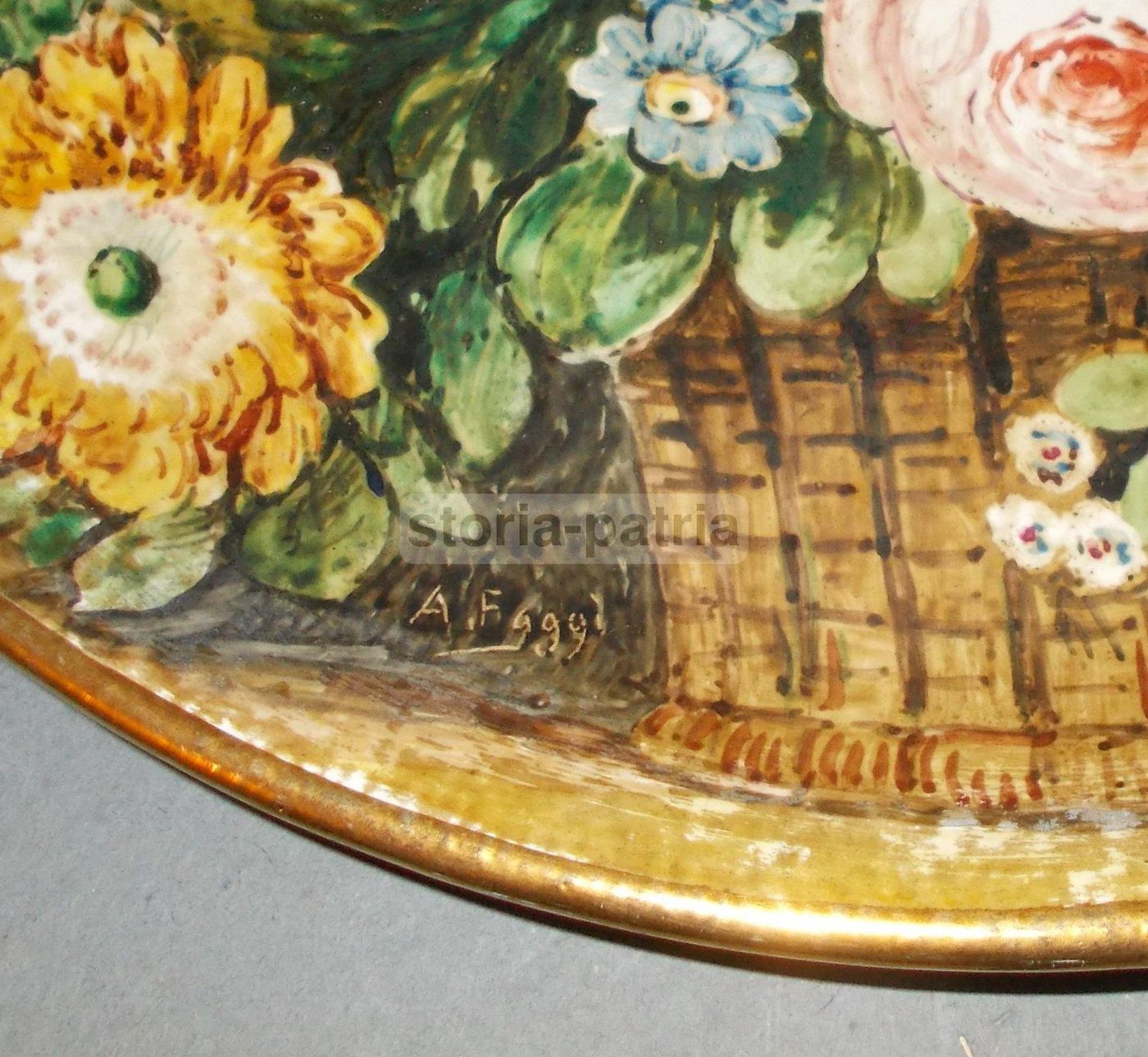 Piatto In Ceramica Decorativa Con Motivi Floreali, A. Faggi, Carbet Italy, Metà '900