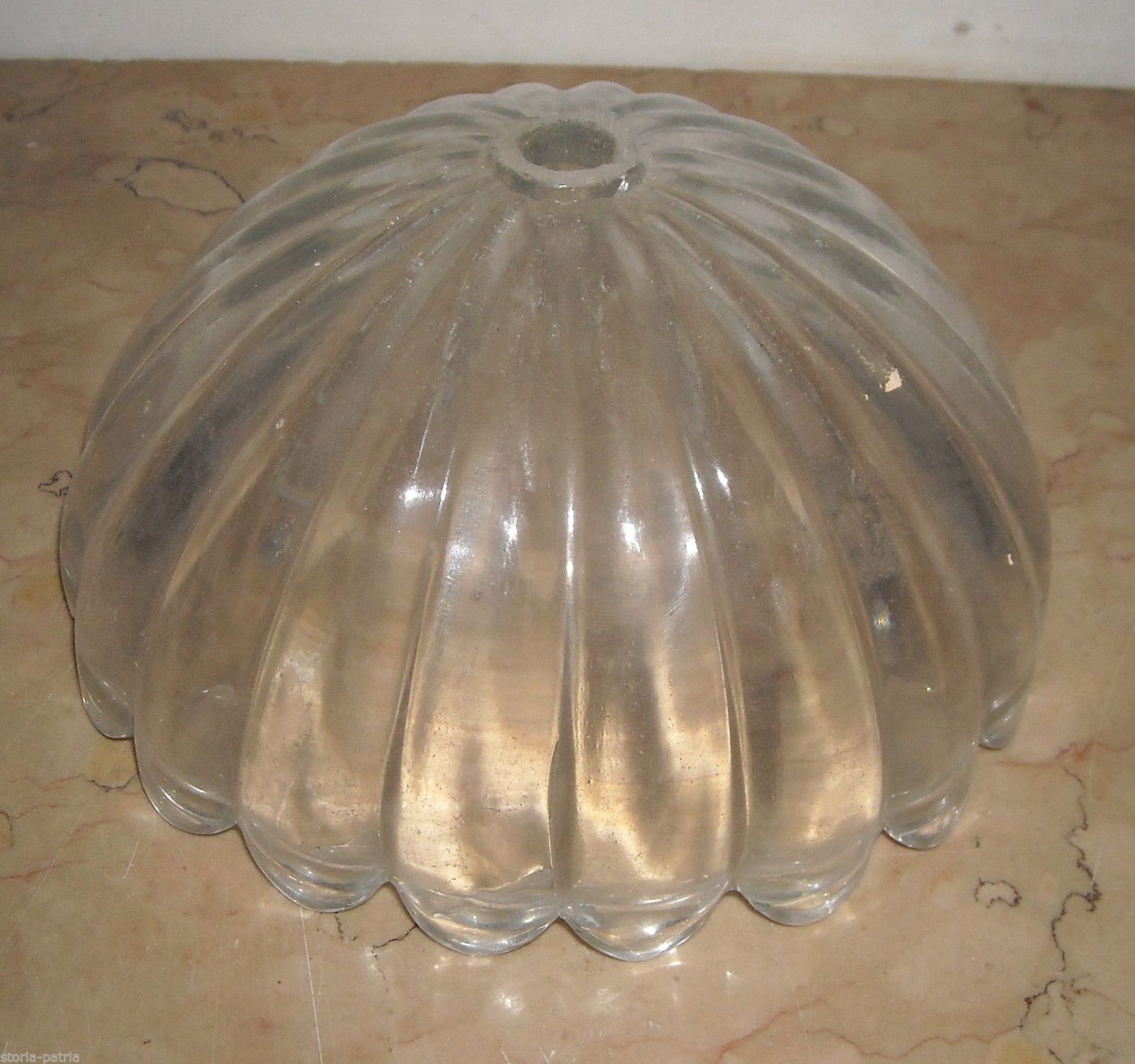 Coppa In Vetro Costolato Per Lampada, Anni '30 '50