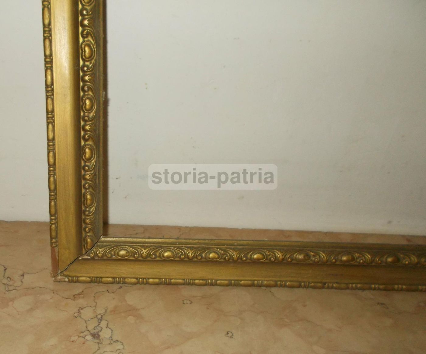 Coppia Di Cornici d'Epoca In Legno Con Decori In Rilievo, Anni '30