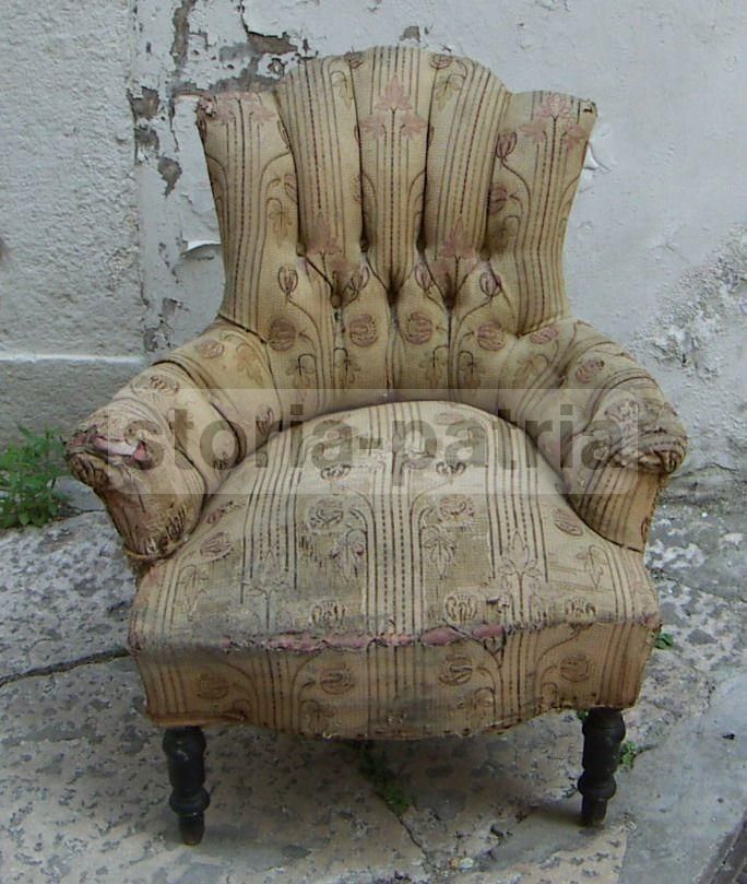 Poltrona d'Epoca Anni '20 In Legno Ebanizzato Da Restaurare