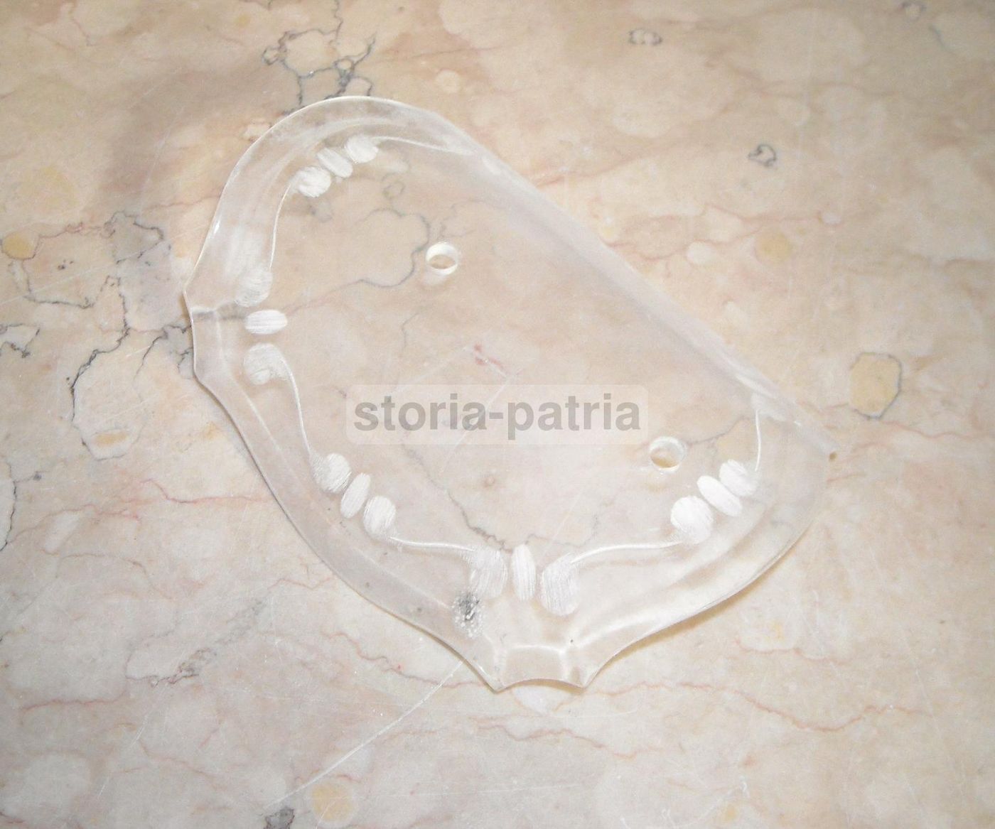 Coppe Paralume Vintage Anni '50 In Materiale Plastico Inciso