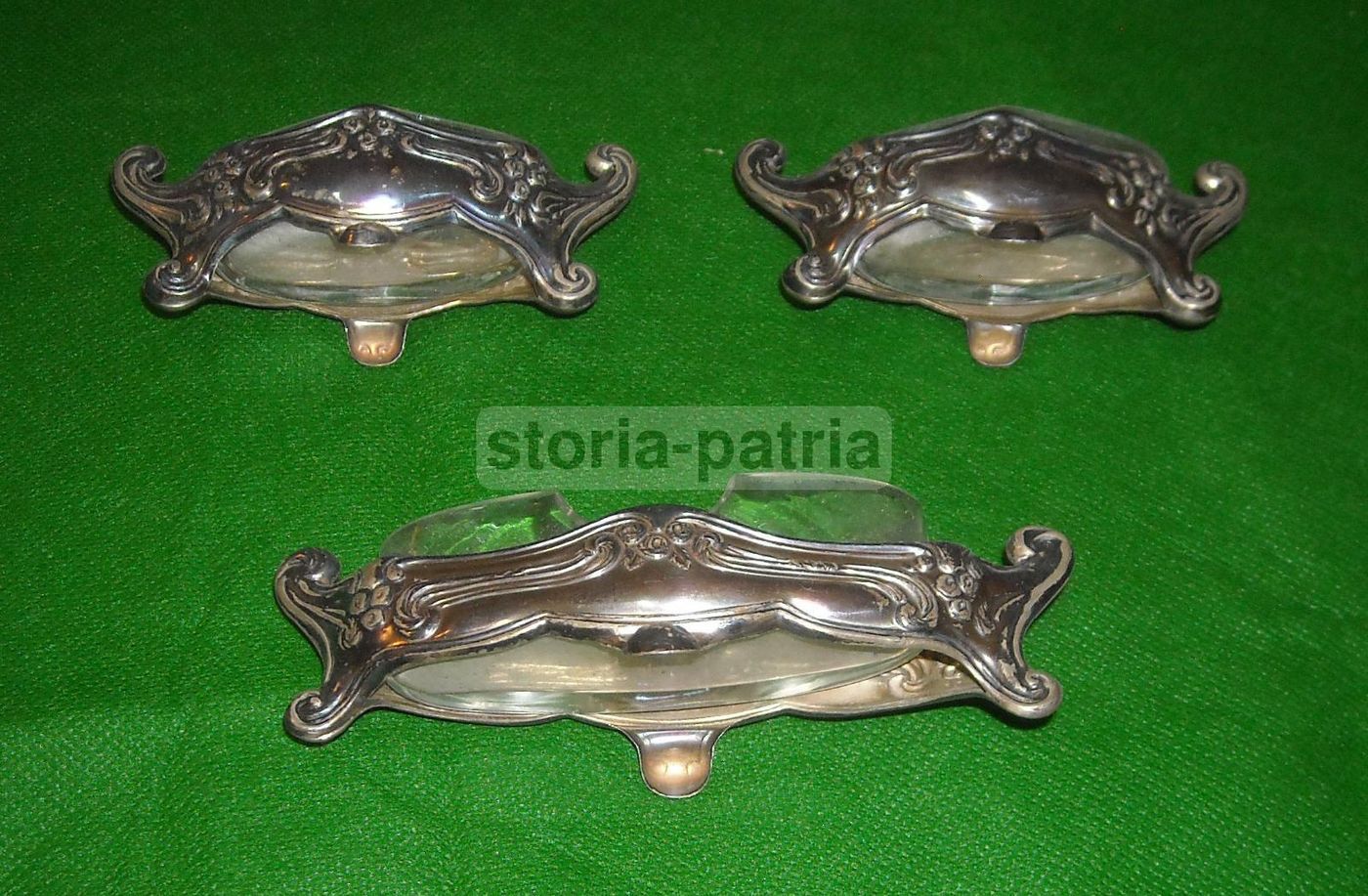 Tris Saliere Antiche In Vetro E Metallo Argentato Liberty