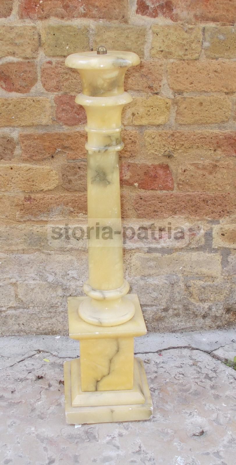 Colonna Marmorea Decorativa In Onice O Alabastro, Anni '20 '30