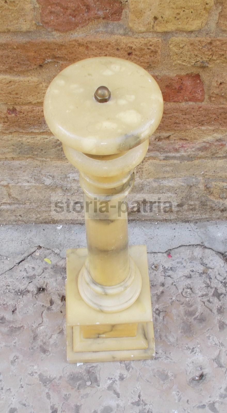 Colonna Marmorea Decorativa In Onice O Alabastro, Anni '20 '30