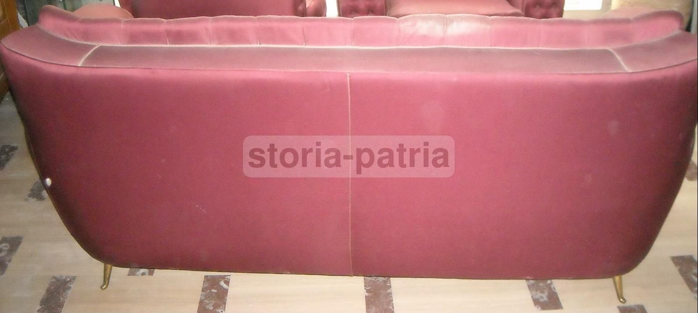 Divano d'Epoca Anni '50 Tre Posti In Tessuto Rosso Porpora