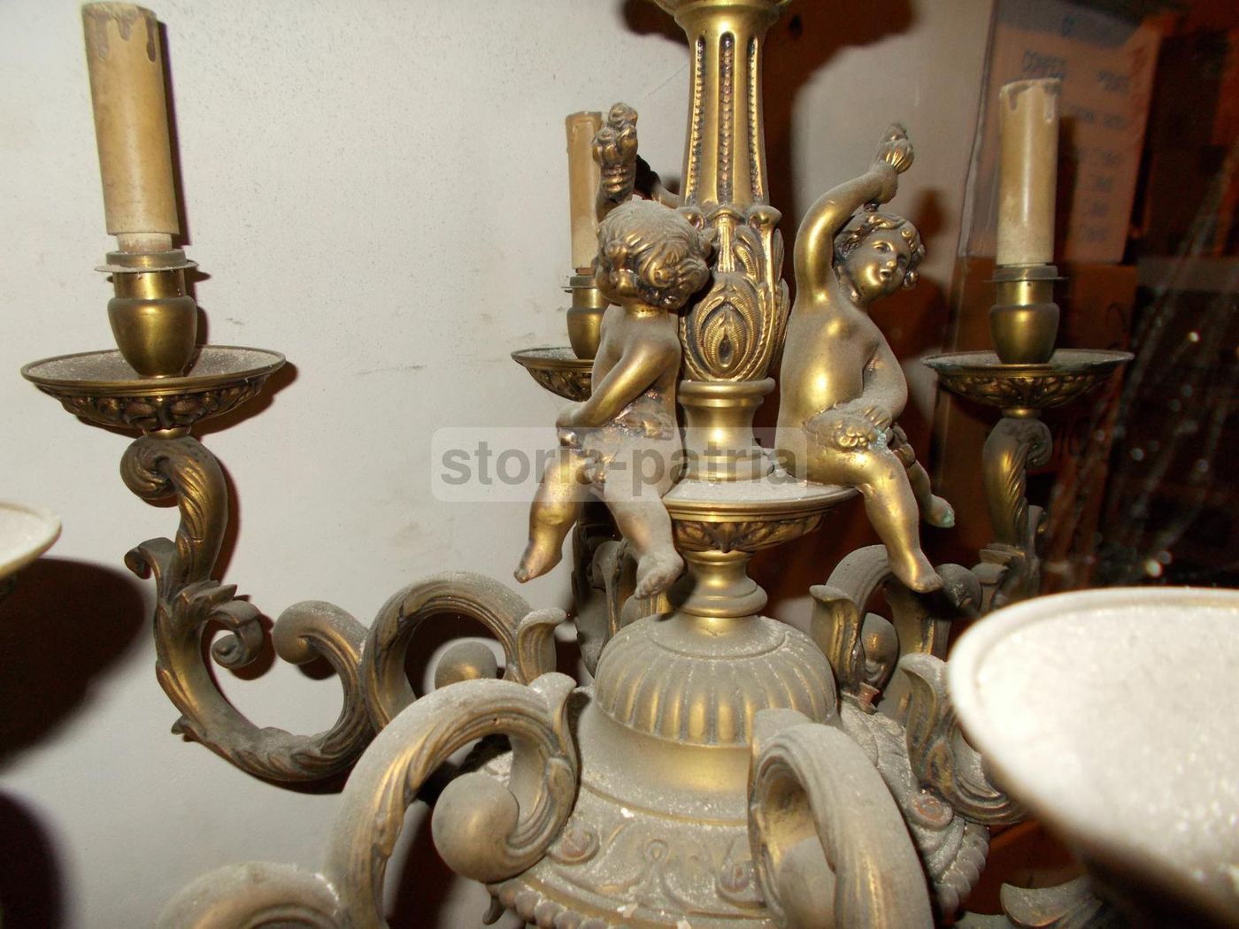 Lampadario Antico In Ottone Con Puttini, Anni '30