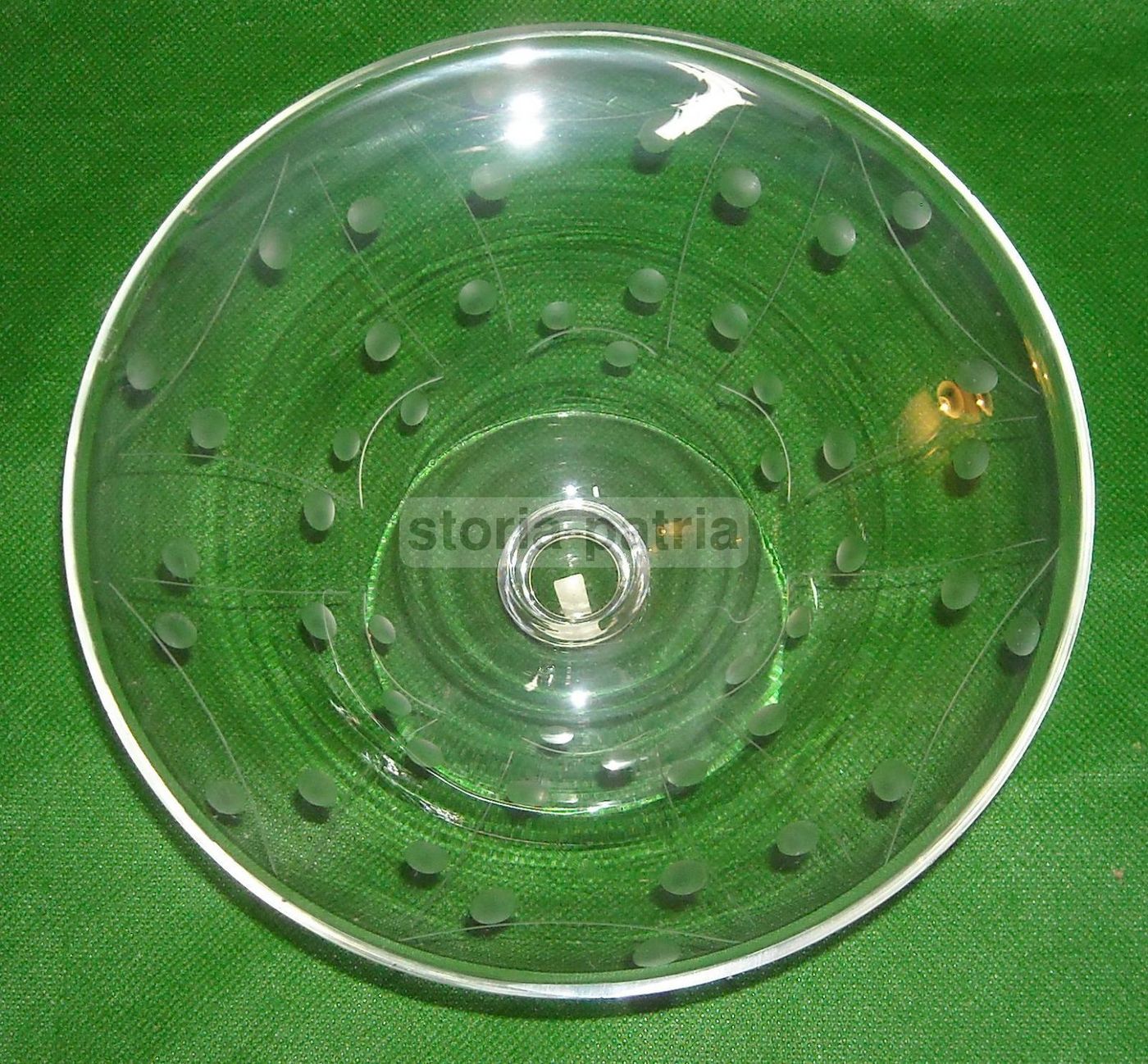 Alzata In Vetro Vintage Con Decori Incisi, Anni '30 '50