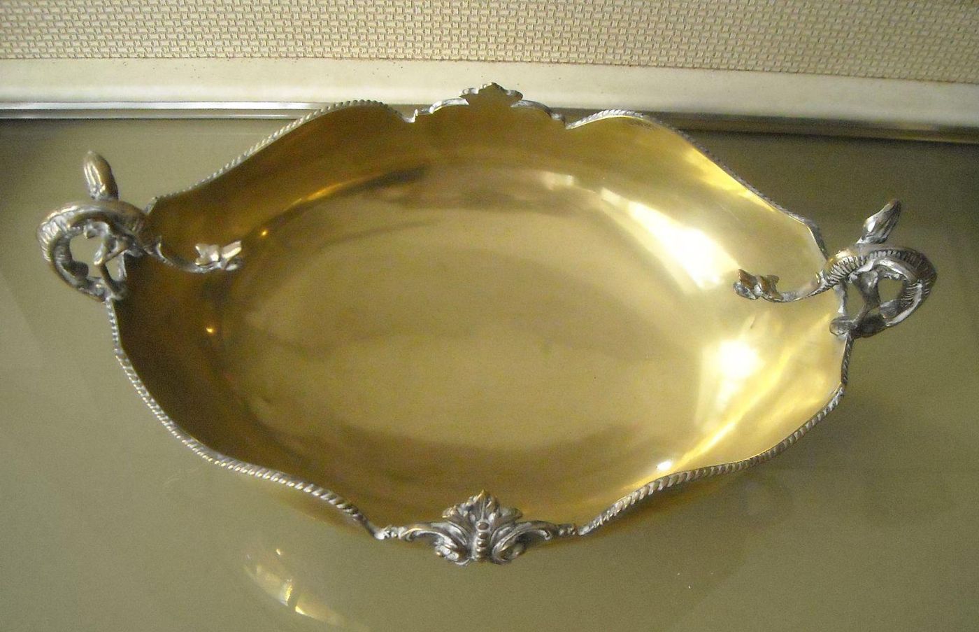 Vassoio d'Epoca Con Manici A Drago In Ottone Argentato, Anni '30