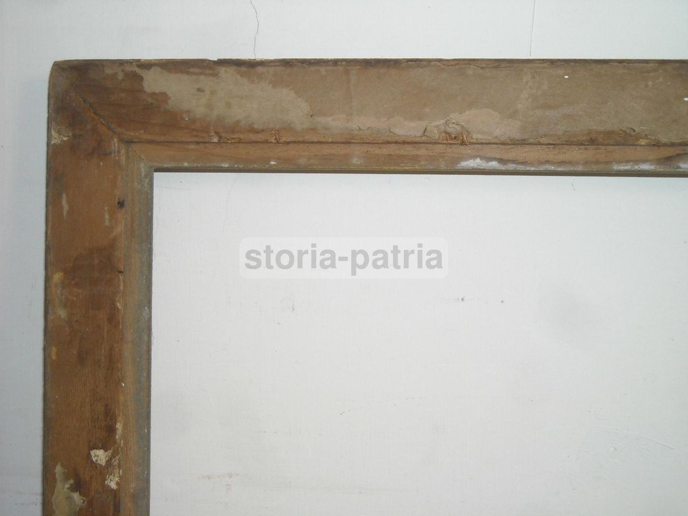 Antica Cornice Liberty In Legno Dorato Con Decori A Rilievo