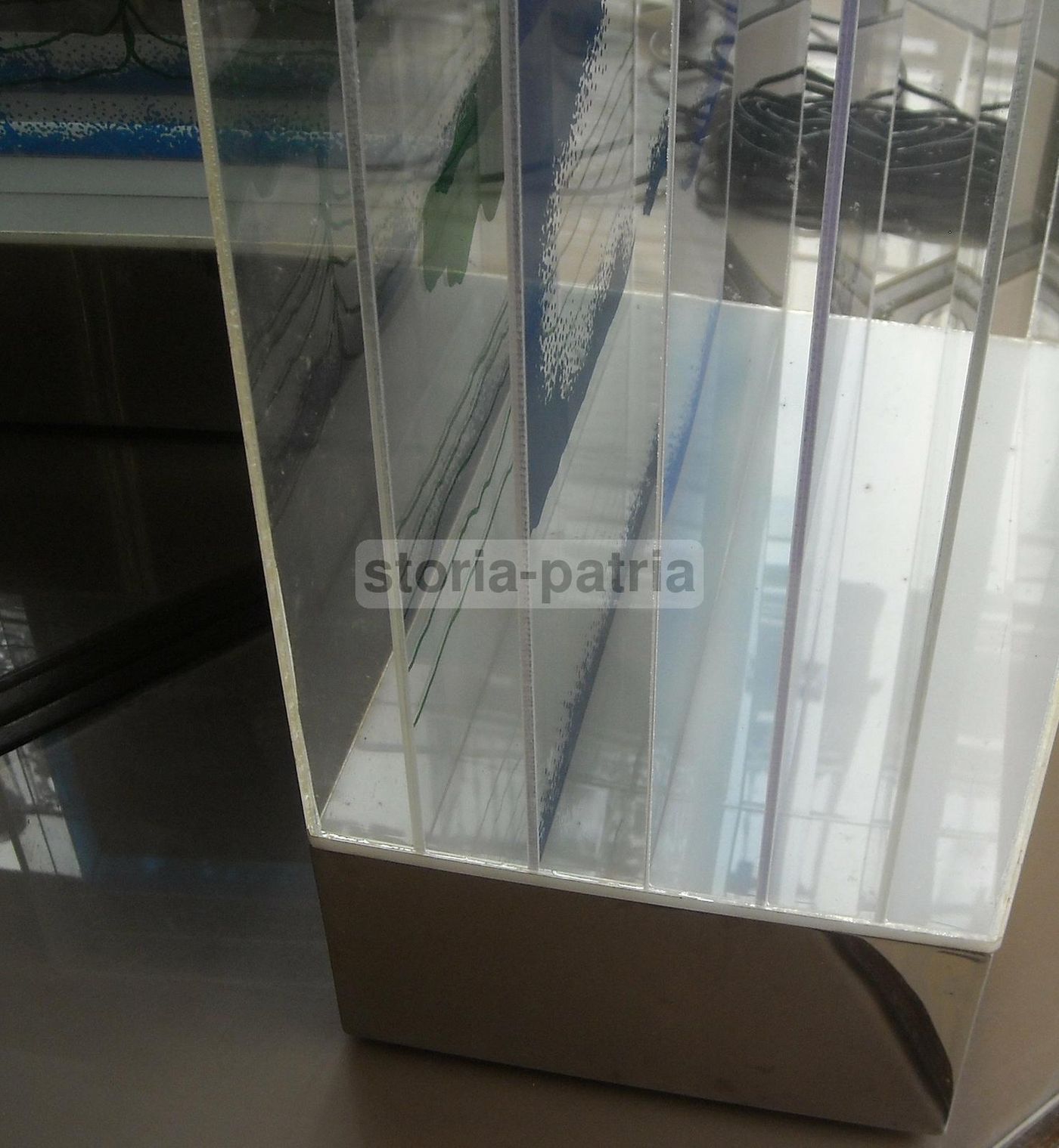 Lampada Scultura Renato Meneghetti Anni '70 Plexiglas Cromato